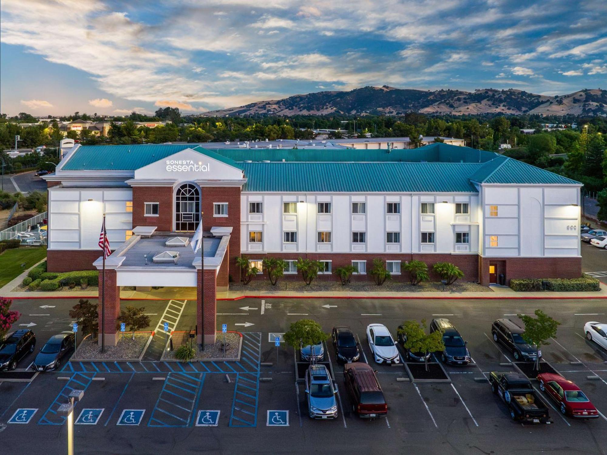 Sonesta Essential Vacaville Napa Valley Dış mekan fotoğraf